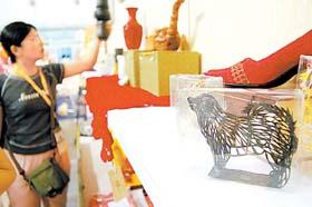 傳統工藝品搶盡 風頭