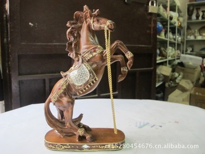 【工藝品批發(fā) 創(chuàng)意居家擺設(shè)樹脂汗血寶馬 8605】價格,廠家,圖片,塑料、樹脂工藝品,福建省德化縣利源陶瓷-