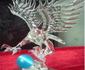 拉絲水晶工藝品 手工絕技成功致富_臨沂市蘭山區官繼連工藝品銷售中心-3158企業招商