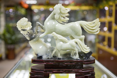 批發(fā)采購玉器工藝品-岫玉 馬到成功(大)批發(fā)采購-玉器工藝品盡在阿里巴巴批發(fā)市.