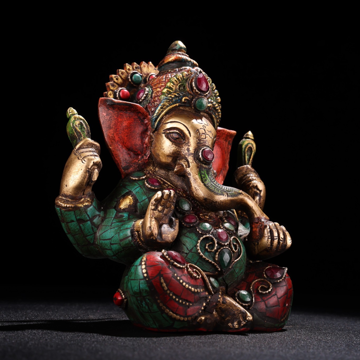 仿古銅鑲嵌寶石彩繪描金象鼻財神佛像古玩收藏家居裝飾工藝品批發