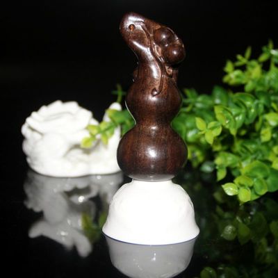 淘寶爆款越南沉香手把件 正宗沉水香木雕工藝品的特色與批發優勢